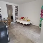 Pansiyon Alvito - Comfortable With Private Bathroom *