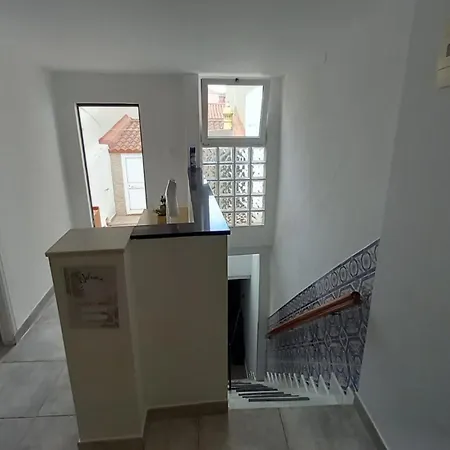 Alvito - Comfortable With Private Bathroom Lissabon