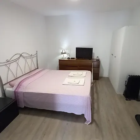 Alvito - Comfortable With Private Bathroom * Lisbon
